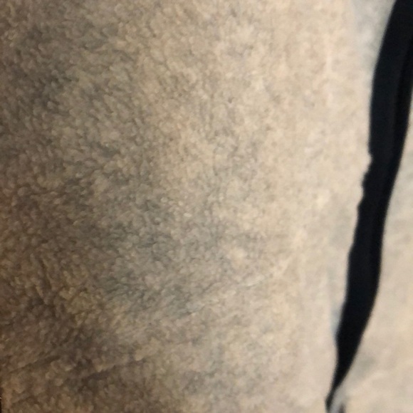 Gap vest with pockets grey and navy - Picture 2 of 4